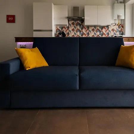Stepahouse Zona San Paolo Elegante Bilocale A 2 Minuti Dalla Metro B Lejlighed